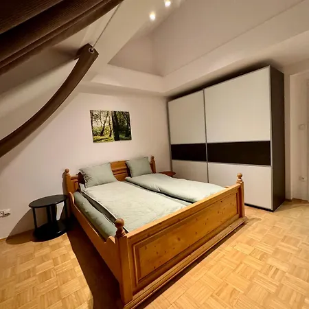 Dalimilova Apartmán *